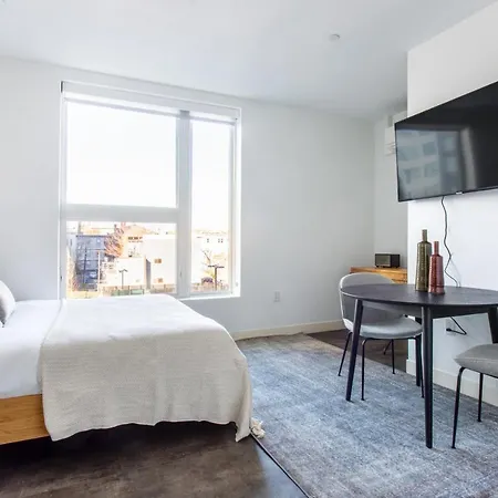 Central Sq Studio W Doorman Nr T Stop Bos-311